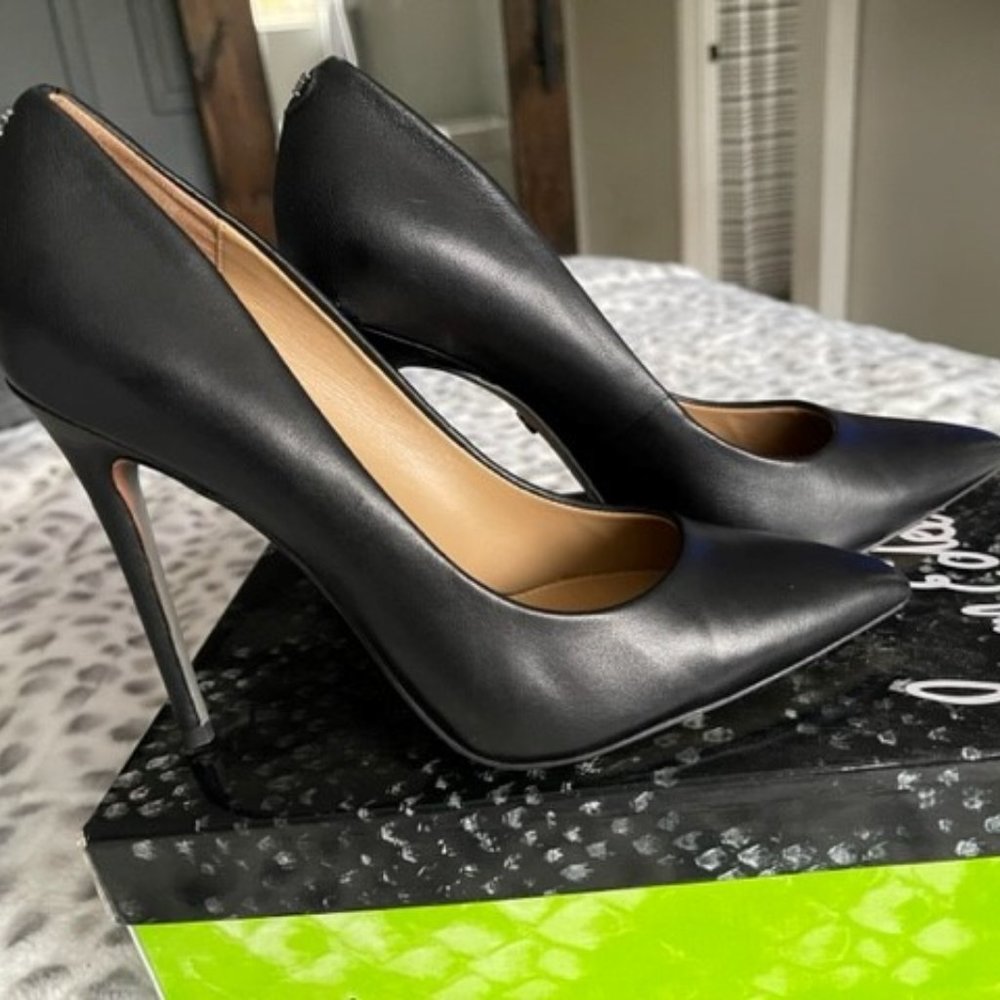 Sam Edelman, Size 7 1/2, Black pump